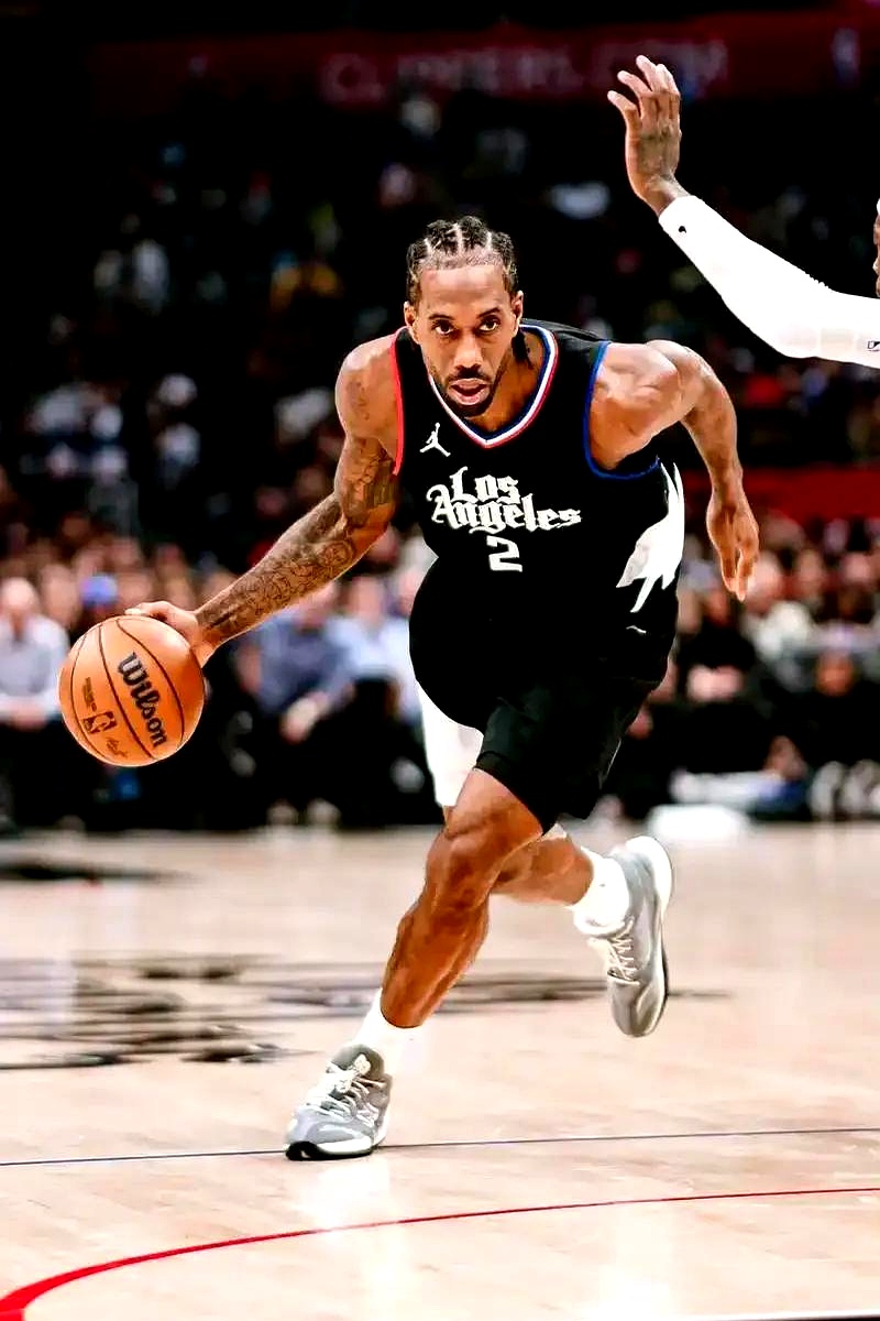 开云在线-转会期NBA季后赛焦点战,上海海港强势反弹,更衣室稳定,医务组通报恢复的简单介绍
